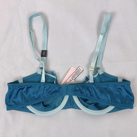 Victoria’s Secret Dream Angels Push-Up Without Padding Bra Size 34B - Picture 2 of 6